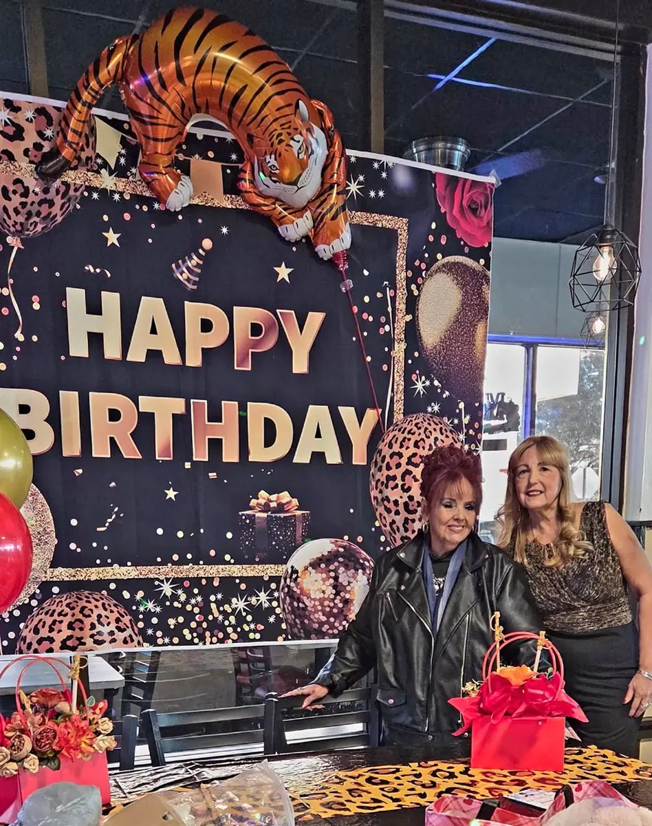 Celebrando un cumpleaños en el club